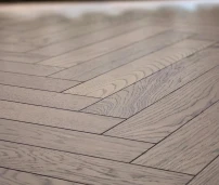Паркет Herringbone — это не просто тренд, а настоящее заявление стиля